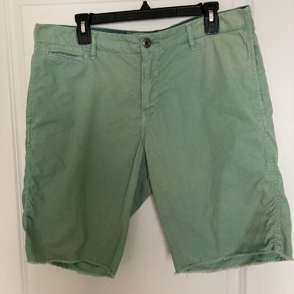 Paperbacks Men's Light Green Cotton Shorts - 34